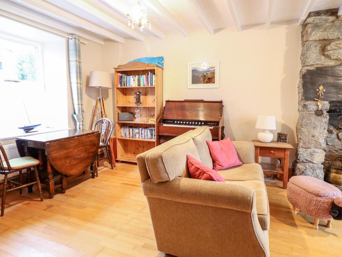 Trigfa Villa Blaenau Ffestiniog ภายนอก รูปภาพ