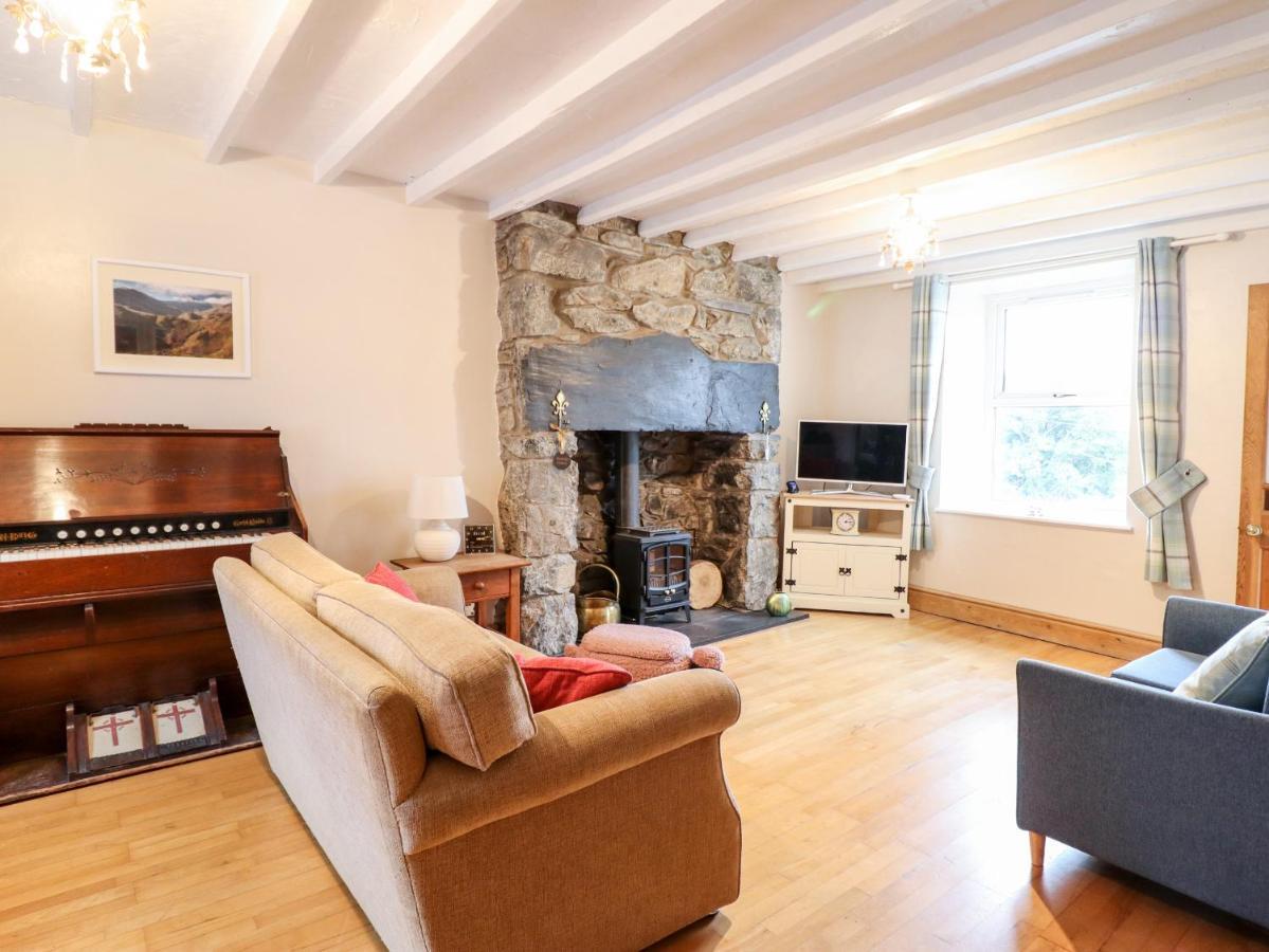 Trigfa Villa Blaenau Ffestiniog ภายนอก รูปภาพ