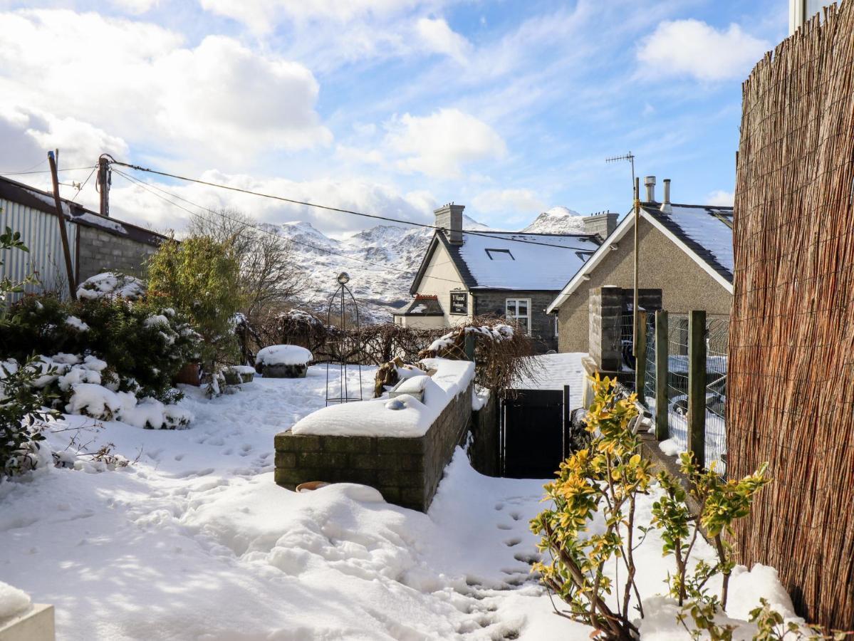 Trigfa Villa Blaenau Ffestiniog ภายนอก รูปภาพ